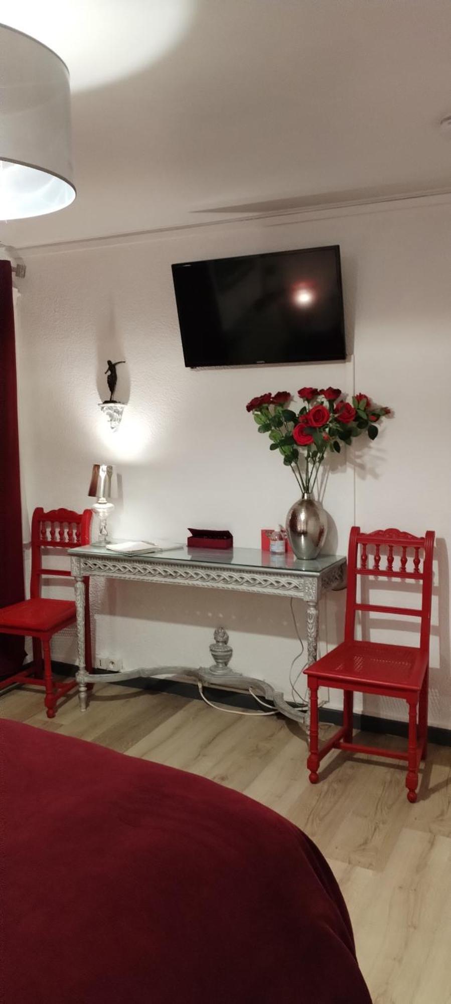 La Casanat Bed & Breakfast *